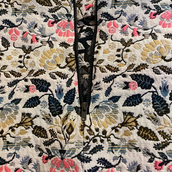 TOPSHOP MINI SKIRT - Picture 3 of 4